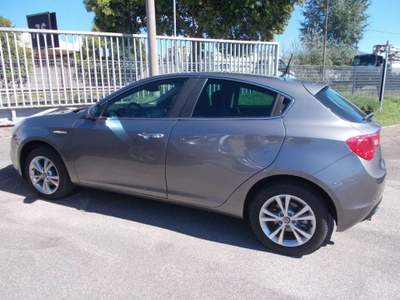 Alfa Romeo Giulietta 1.4 Turbo 120 CV GPL Dist. Grigio usata Terni