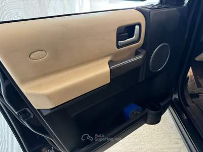 Land Rover Discovery HSE Nero usata Prato