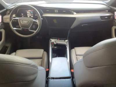 Audi e-tron 55 quattro S line edition Bianco usata Pieve di Cento