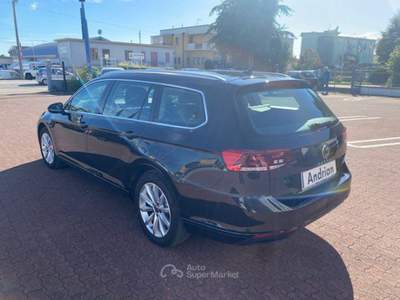 Volkswagen Passat Passat Variant 2.0 TDI SCR 122 CV EVO DSG Business Nero usata San Martino Buon Albergo