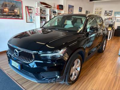 Volvo XC40 Geartronic Momentum N1 usata SCORZE'