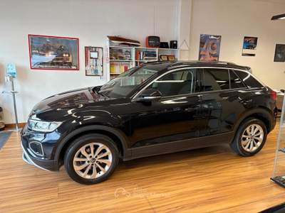 Volkswagen T-Roc Style KM 18.000!! usata SCORZE'