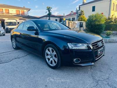 Audi A5 3.2 V6 FSI quattro Ambiente Blu/Azzurro usata Stra
