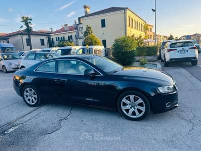 Audi A5 3.2 V6 FSI quattro Ambiente Blu/Azzurro usata Stra