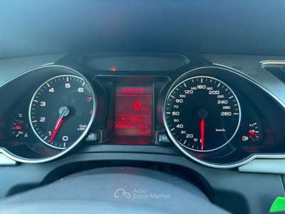 Audi A5 3.2 V6 FSI quattro Ambiente Blu/Azzurro usata Stra