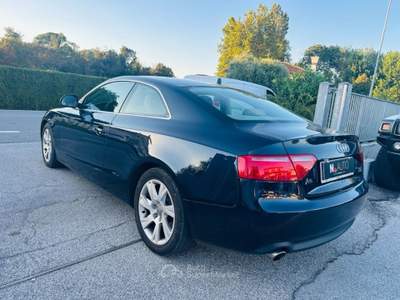 Audi A5 3.2 V6 FSI quattro Ambiente Blu/Azzurro usata Stra