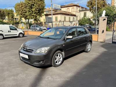 Toyota Corolla TOYOTA Corolla 1.4 D-4D M-MT 5 porte Manuale Grigio usata GROTTAMMARE