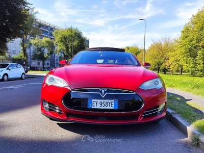 Tesla Model S 85 kWh Dual Motor Performance 700CV! Rosso usata Lissone