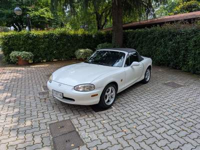 Mazda MX-5 1.6i 16v Bianco usata Cairate