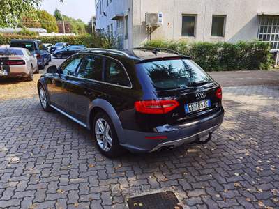 Audi A4 2.0 tdi Business 143cv--Prezzo Destock-- Nero usata Cairate