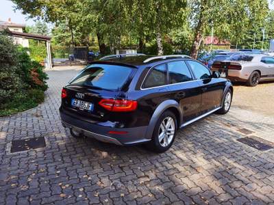 Audi A4 2.0 tdi Business 143cv--Prezzo Destock-- Nero usata Cairate