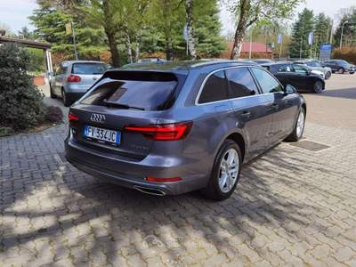 Audi A4 Avant 40 g-tron S tronic Design Grigio usata Cairate