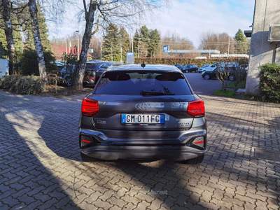 Audi Q2 35 2.0 tdi S line Edition quattro s-tronic Grigio usata Cairate