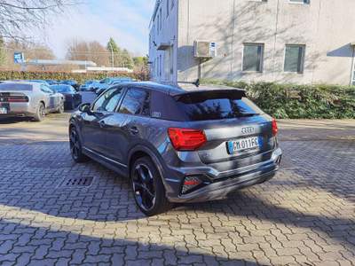 Audi Q2 35 2.0 tdi S line Edition quattro s-tronic Grigio usata Cairate