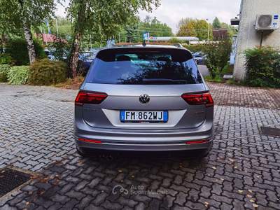 Volkswagen Tiguan 2.0 tdi Advanced R-Line 4motion 190cv dsg Grigio usata Cairate