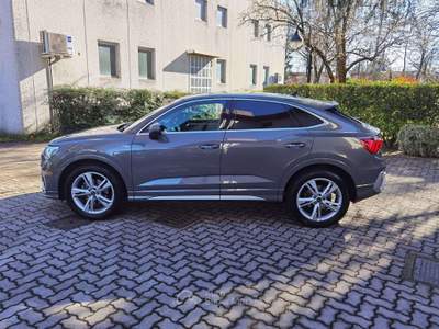 Audi Q3 Sportback 35 1.5 tfsi mhev Sline 150cv s-tronic Grigio usata Cairate