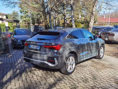 Audi Q3 Sportback 35 1.5 tfsi mhev Sline 150cv s-tronic Grigio usata Cairate