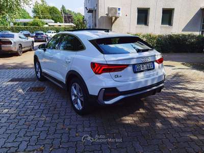 Audi Q3 Sportback 35 2.0 tdi S line edition s-tronic Bianco usata Cairate