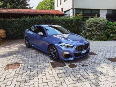 BMW Serie 2 Gran Coupé 235i 235 M235i Gran Coupe xdrive auto Blu/Azzurro usata Cairate