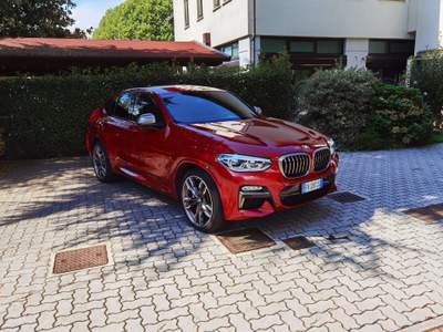 BMW X4 X4 M xdrive M40d auto Rosso usata Cairate