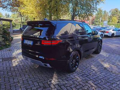 Land Rover Discovery 2.0 sd4 HSE 240cv 7posti auto Nero usata Cairate