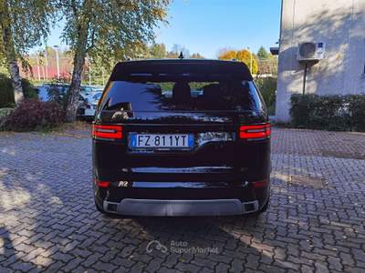 Land Rover Discovery 2.0 sd4 HSE 240cv 7posti auto Nero usata Cairate