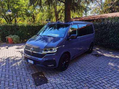 Volkswagen Multivan Beach Camper "Edition" 2.0 TDI 110 kW ant. DSG Grigio usata Cairate Volkswagen Multivan Beach Camper "Edition" 2.0 TDI 110 kW ant. DSG Grigio usata Cairate