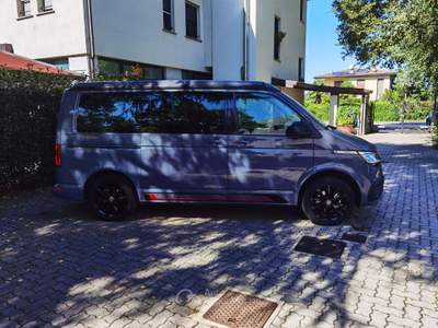 Volkswagen Multivan Beach Camper "Edition" 2.0 TDI 110 kW ant. DSG Grigio usata Cairate