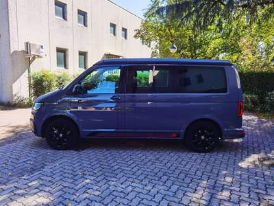 Volkswagen Multivan Beach Camper "Edition" 2.0 TDI 110 kW ant. DSG Grigio usata Cairate
