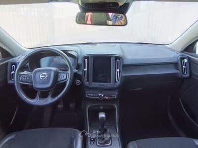 Volvo XC40 INSCRIPTION Bianco usata Pisa