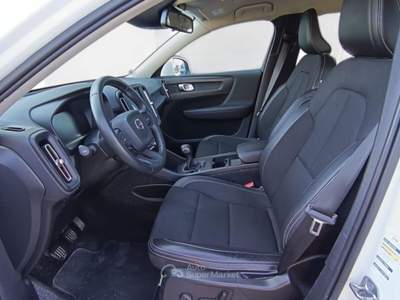 Volvo XC40 INSCRIPTION Bianco usata Pisa