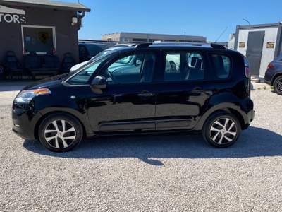 Citroen C3 Picasso Exclusive UNICO PROPIETARIO NEOPATENTATI Nero usata Corato