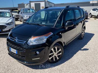 Citroen C3 Picasso Exclusive UNICO PROPIETARIO NEOPATENTATI Nero usata Corato