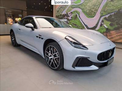 Maserati GranCabrio Grancabrio 3.0 trofeo awd auto Bianco usata Bergamo