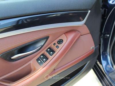 BMW Serie 5 520d 520d Futura Blu/Azzurro usata Padula