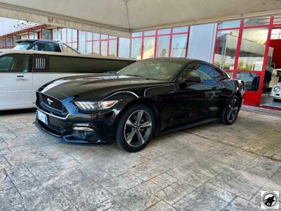 Ford Mustang V6 3.7 300HP cambio manuale Nero usata Acqui Terme