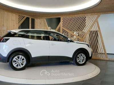 Peugeot 3008 1.5 bluehdi Business s&s 130cv eat8 Bianco usata Lamezia Terme