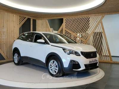 Peugeot 3008 1.5 bluehdi Business s&s 130cv eat8 Bianco usata Lamezia Terme