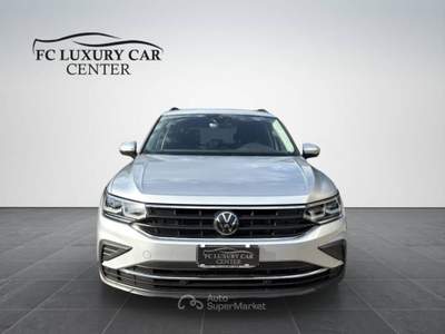 Volkswagen Tiguan 2.0 tdi Life 122cv Iva Esposta Argento usata Sant'Egidio del Monte Albino