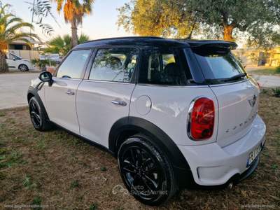 MINI Clubman Mini Cooper SD Countryman Bianco usata Latiano