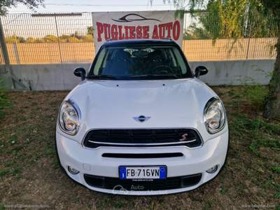 MINI Clubman Mini Cooper SD Countryman Bianco usata Latiano
