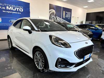 Ford Puma 1.0 EcoBoost Hybrid 155 CV S&S ST-Line Vignale Bianco usata Medesano