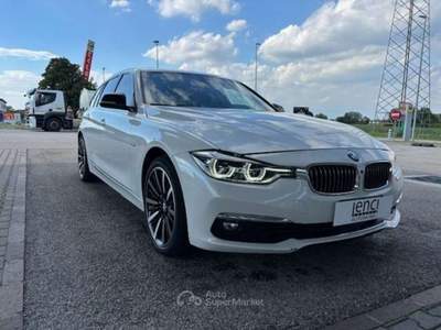 BMW Serie 3 325tds 325 Touring cilindrata 2.0 d Touring Luxury 224cv auto Bianco usata Noventa Padovana
