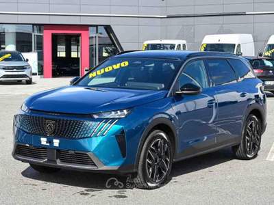 Peugeot 5008 Hybrid 145 e-DCS6 GT Blu/Azzurro usata Pianezza