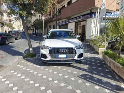 Audi Q3 35 2.0 tdi Business S-Tronic 150CV usata Zafferana Etnea