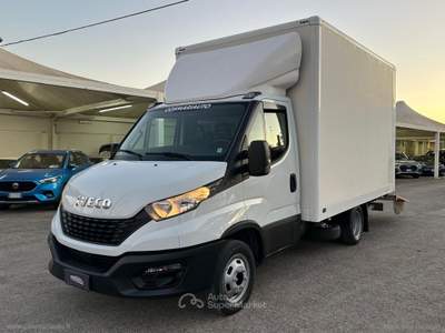 Iveco Daily Daily 35C16H BTor 3.0 HPT PEDANA 1000KG Bianco usata San Michele Salentino