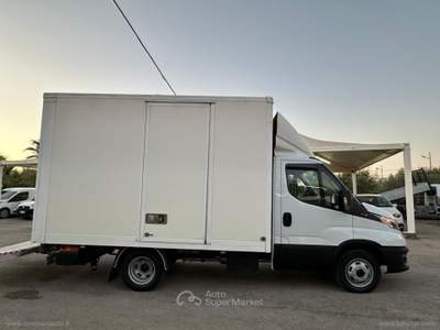 Iveco Daily Daily 35C16H BTor 3.0 HPT PEDANA 1000KG Bianco usata San Michele Salentino