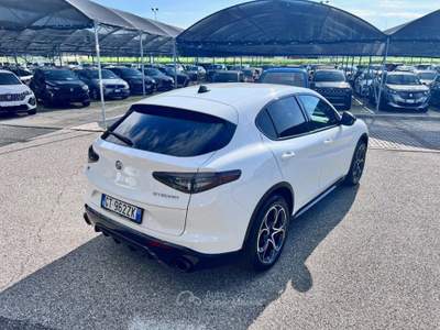 Alfa Romeo Stelvio 2.2 Turbodiesel 210 CV AT8 Q4 Veloce Bianco usata Pieve di Soligo
