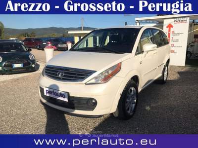 Tata Xenon 2.2td  7 posti 4x4 Bianco usata Arezzo