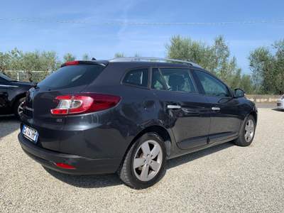 Renault Mégane Neopatentati Nero usata larciano